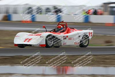 media/Nov-16-2025-CalClub SCCA (Sun) [[2975c16dfc]]/Group 3/Turn 1/